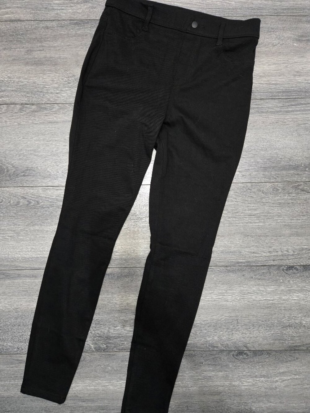 Womens Time and Tru Black Jeggings sz M(8-10) NWOT